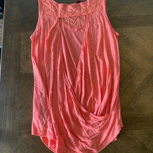 Element Top - Picture 9 of 11